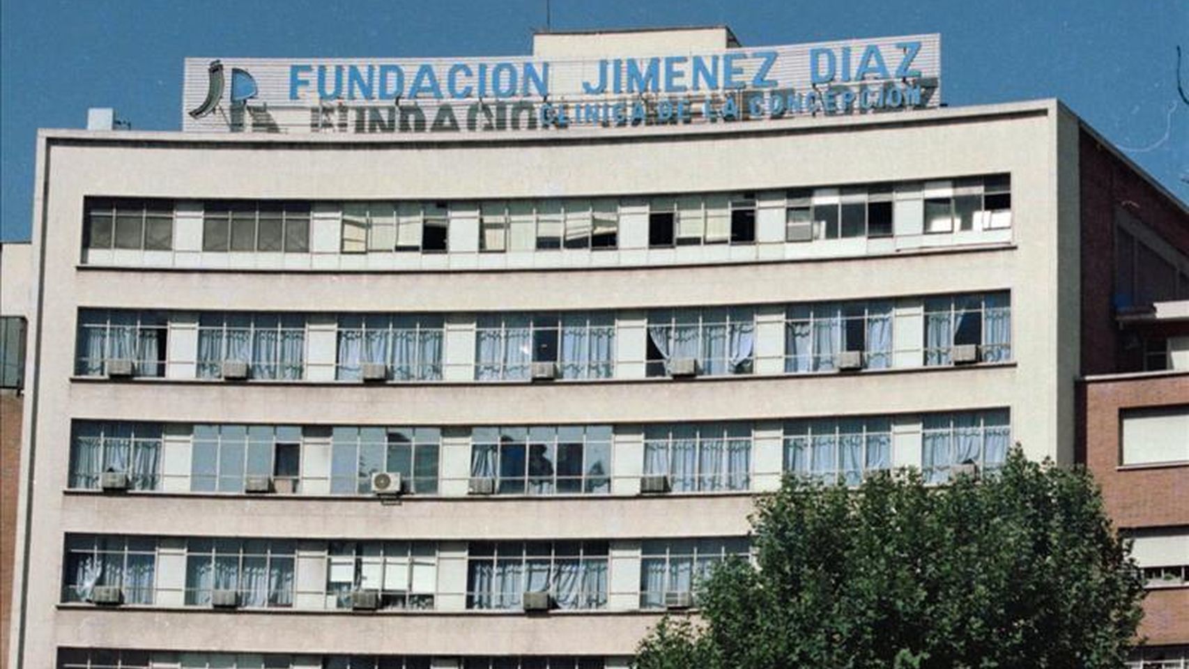 Fachada del hospital Fundación Jiménez Díaz, en Madrid  E.E.