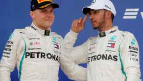 Bottas y Hamilton, en el Gran Premio de Rusia.