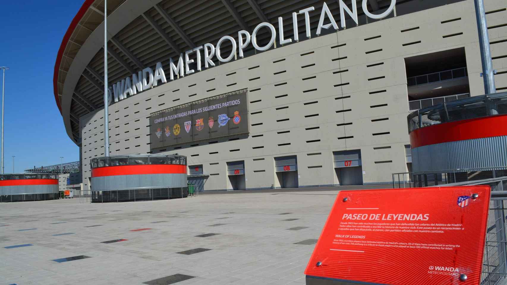 El paseo de leyendas del Wanda Metropolitano. Foto: Daniel Mata / EL ESPAÑOL