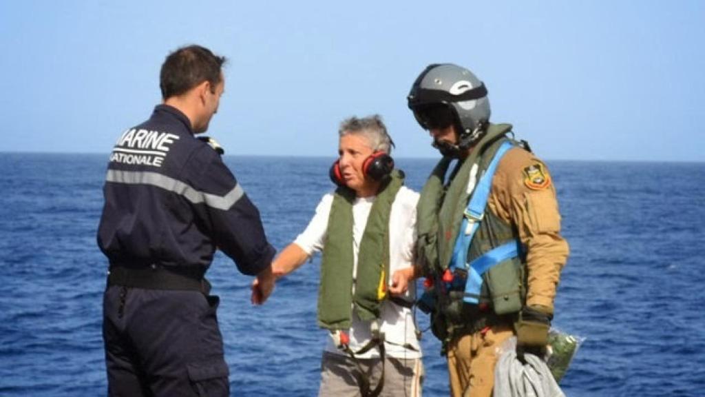 Evelyne Colombo, tras su rescate por la Armada española.