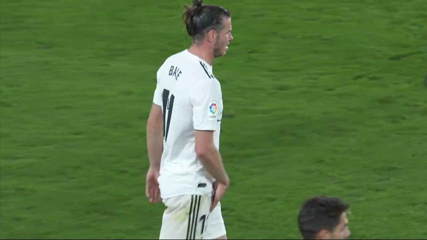 Gareth Bale se marcha lesionado ante el Alavés