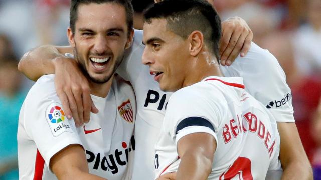 Los jugadores del Sevilla celebrando un gol