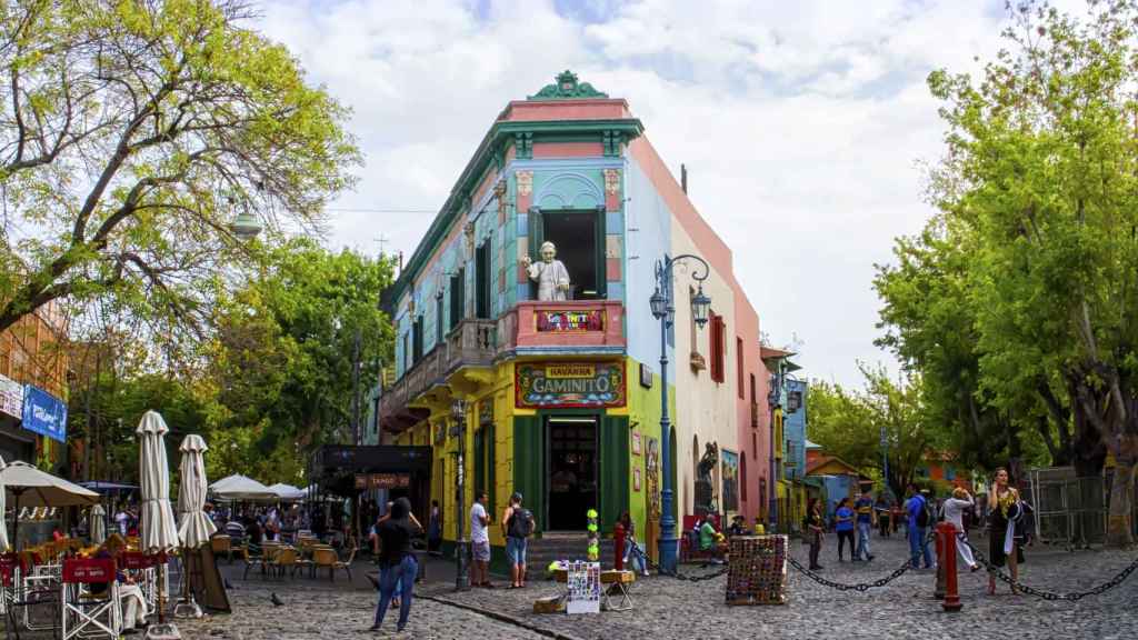 El barrio de la Boca ofrece muchas escenas pintorescas y fotogénicas.