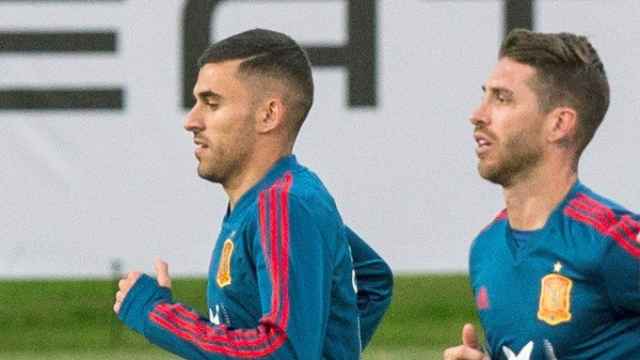 Ceballos, Ramos y Nacho, en un entrenamiento de la Selección