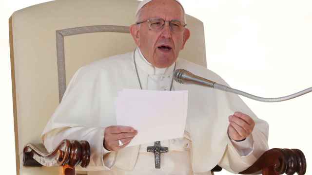 El Papa: el aborto es como contratar un sicario para resolver un problema