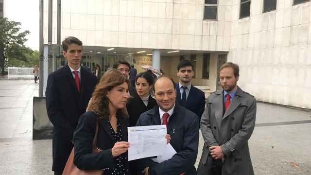 OCU y sus abogados, tras la presentación de la demanda