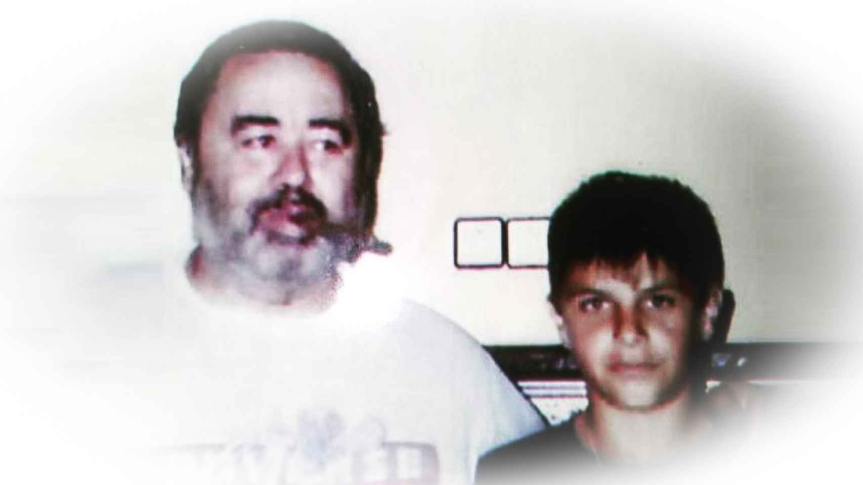 Joaquín Sánchez junto a su tío Joaquín, 'El Chino', ya fallecido y a quien considera su segundo padre.