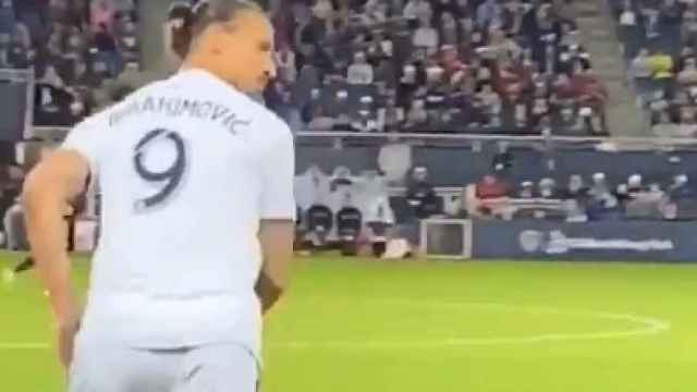 Ibrahimovic en el encuentro entre Los Angeles Galaxy y el Kansas City