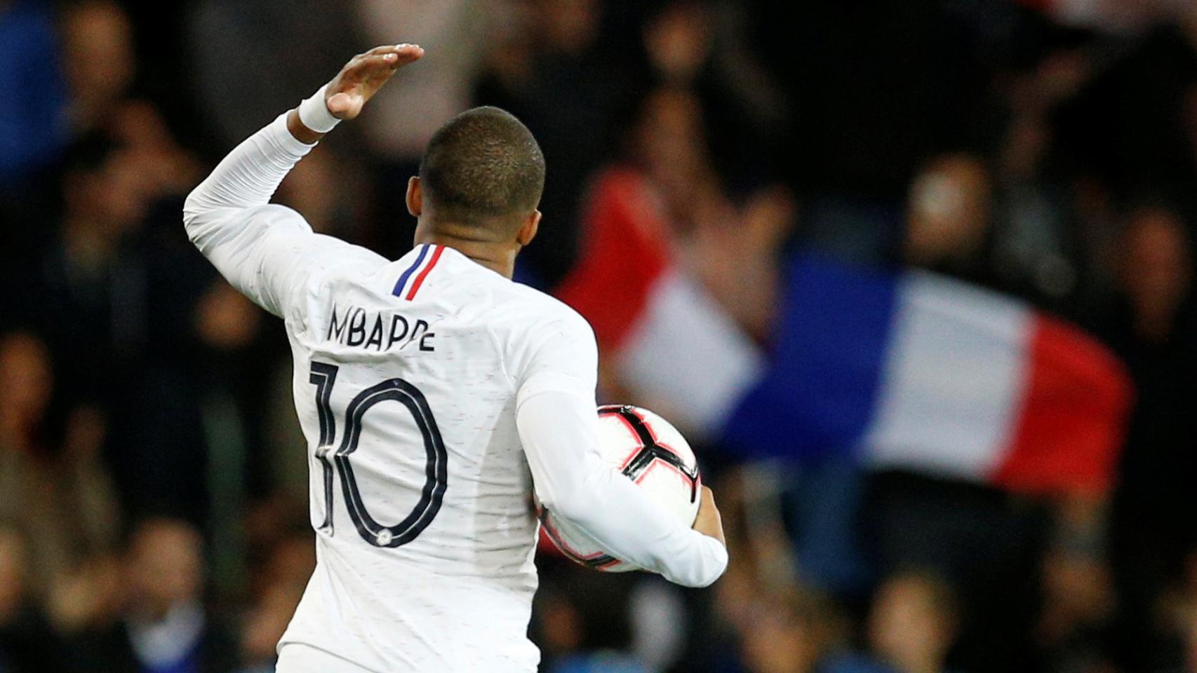 Mbappé, en un partido de la selección de Francia