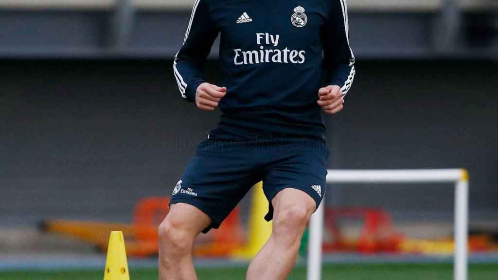 Bale se entrena con el Real Madrid