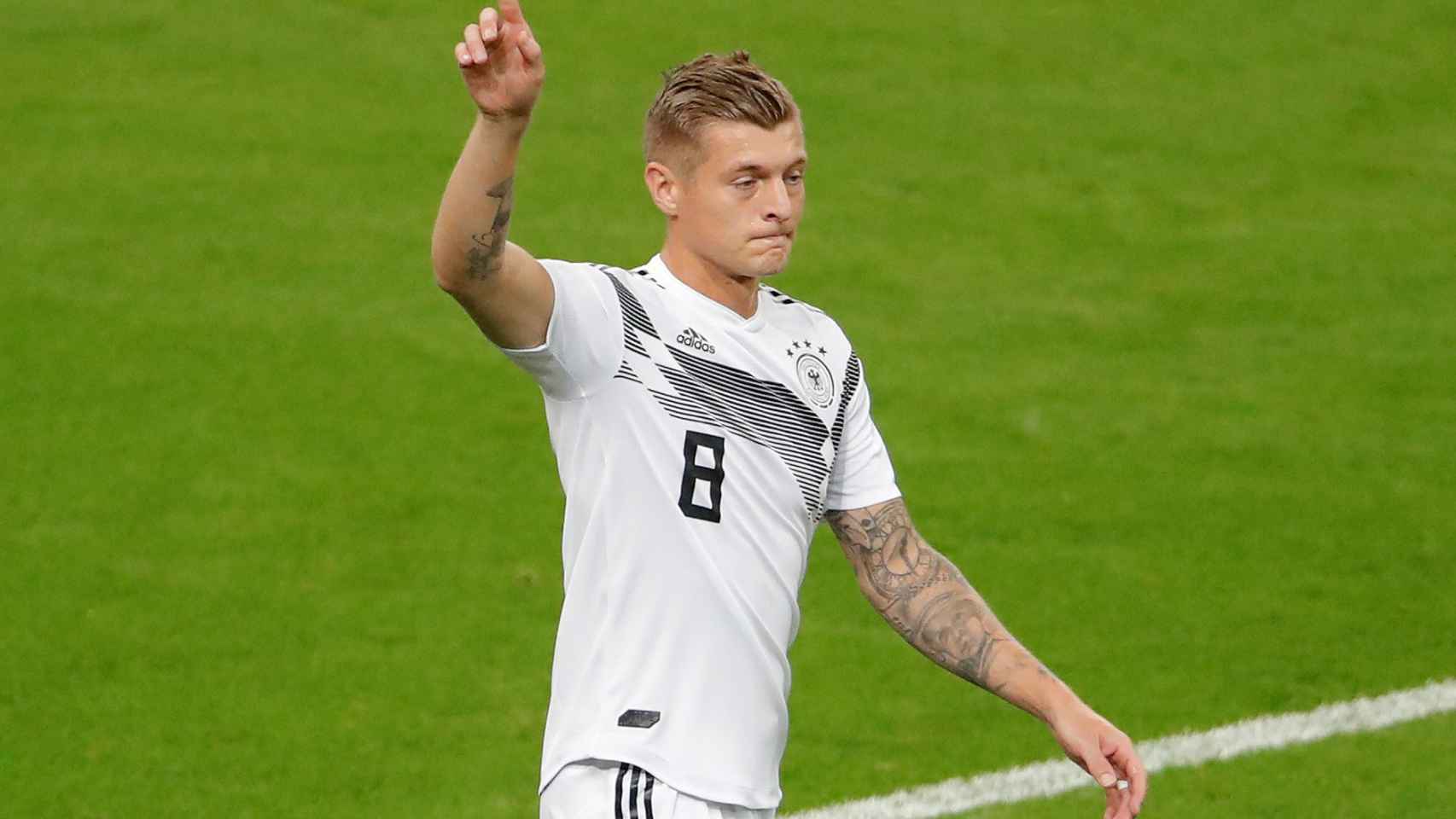 Kroos celebra un gol con la selección de Alemania
