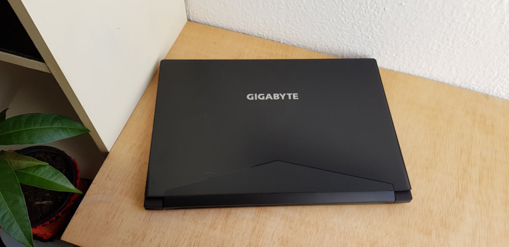 gigabyte aero 15x 5