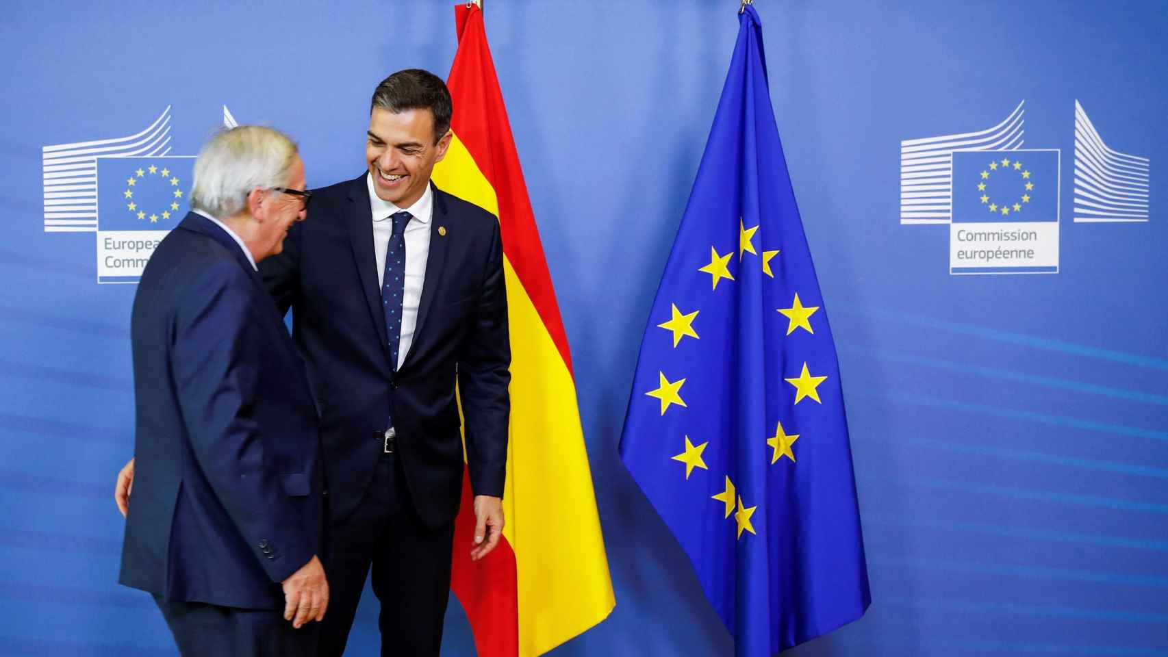 Pedro Sánchez y Jean-Claude Juncker, este jueves en Bruselas.