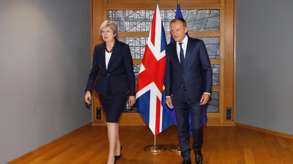 May se ha reunido con el presidente del Consejo Europeo, Donald Tusk
