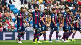 Los jugadores del Levante celebrando un gol