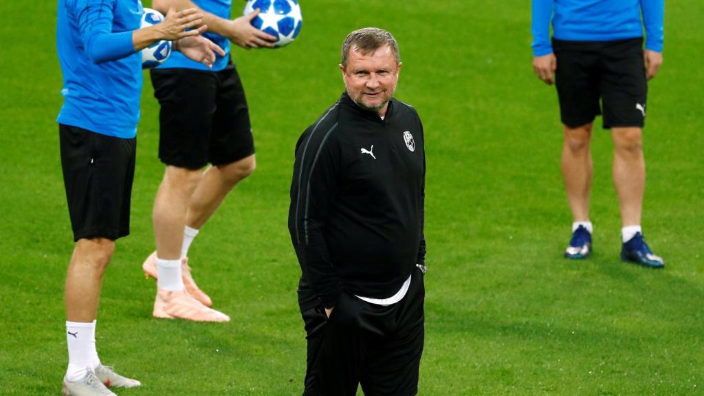 Vrba en un entrenamiento previo al choque contra el Real Madrid