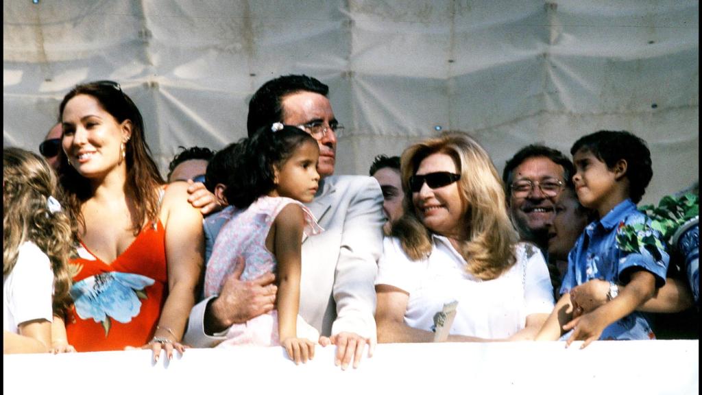 Rocío Jurado en su balcón de Chipiona en 2003.