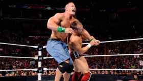 John Cena pelea contra Daniel Bryan. Foto: wwe.com