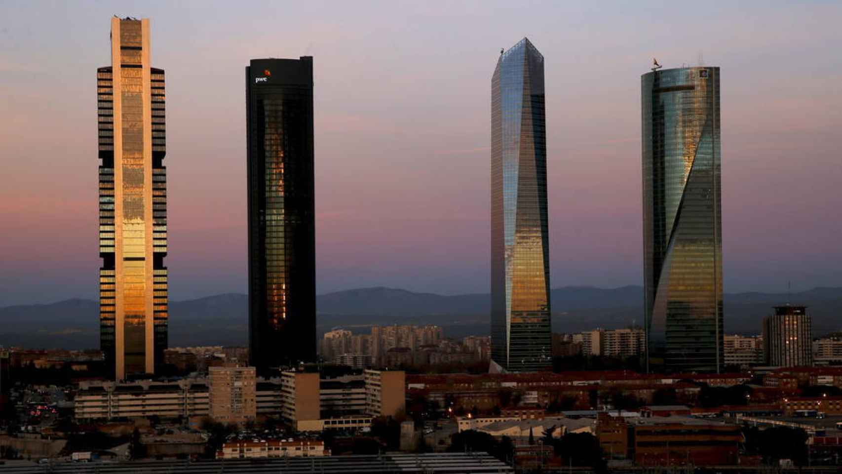 Las cuatro torres del Paseo de la Castellana, en Madrid.