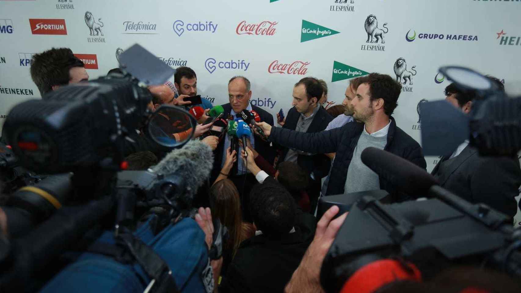 Masiva presencia de medios de comunicación en la fiesta de Los Leones de EL ESPAÑOL 2018.