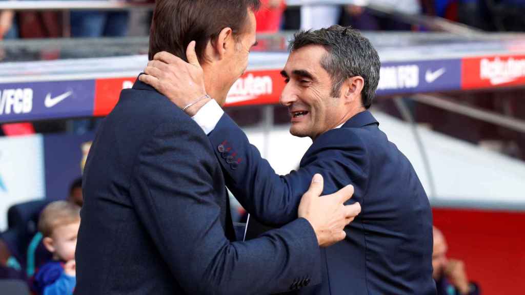 Valverde saluda a Julen Lopetegui antes del partido.