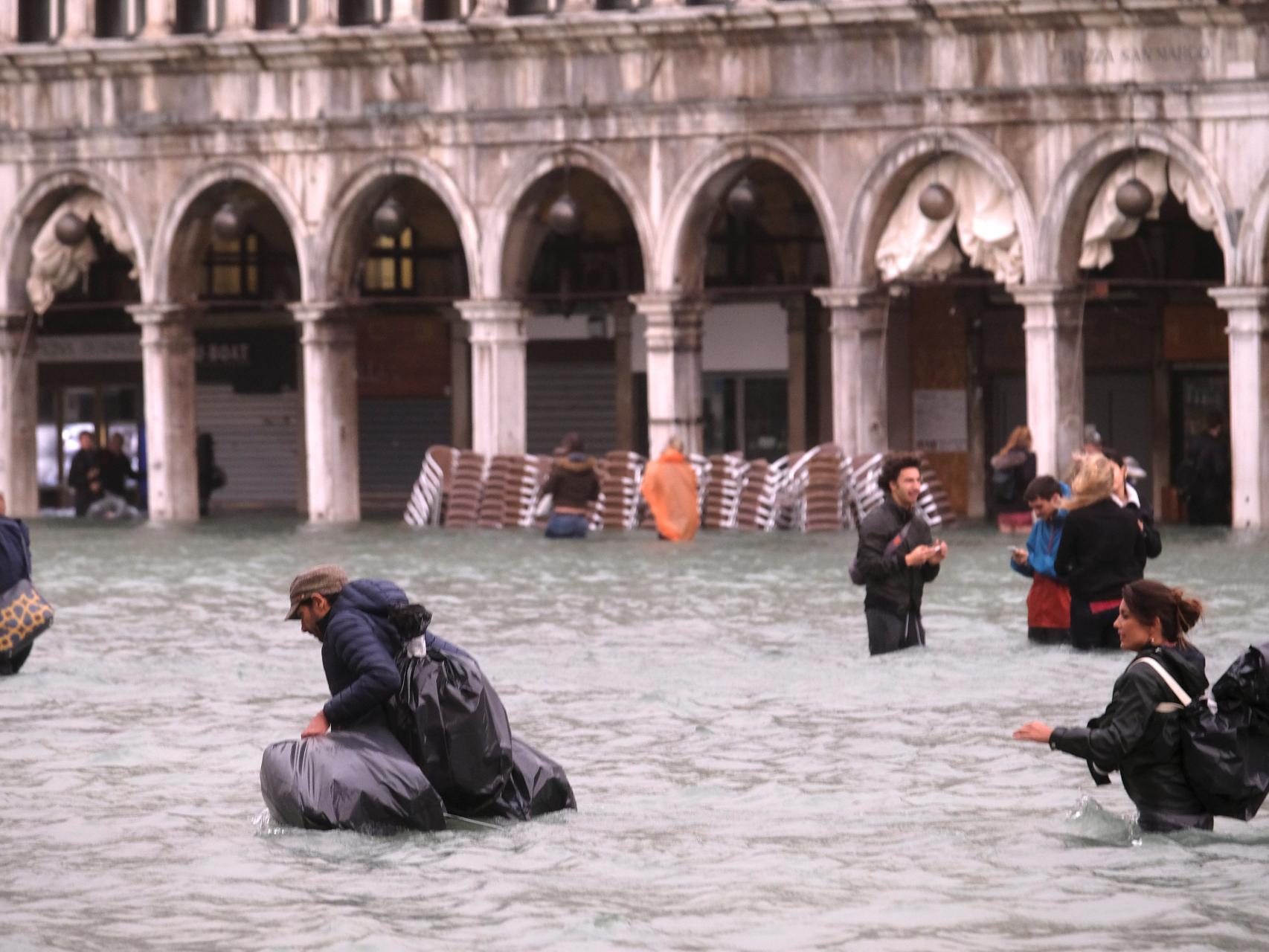 Así están siendo las inundaciones en Italia