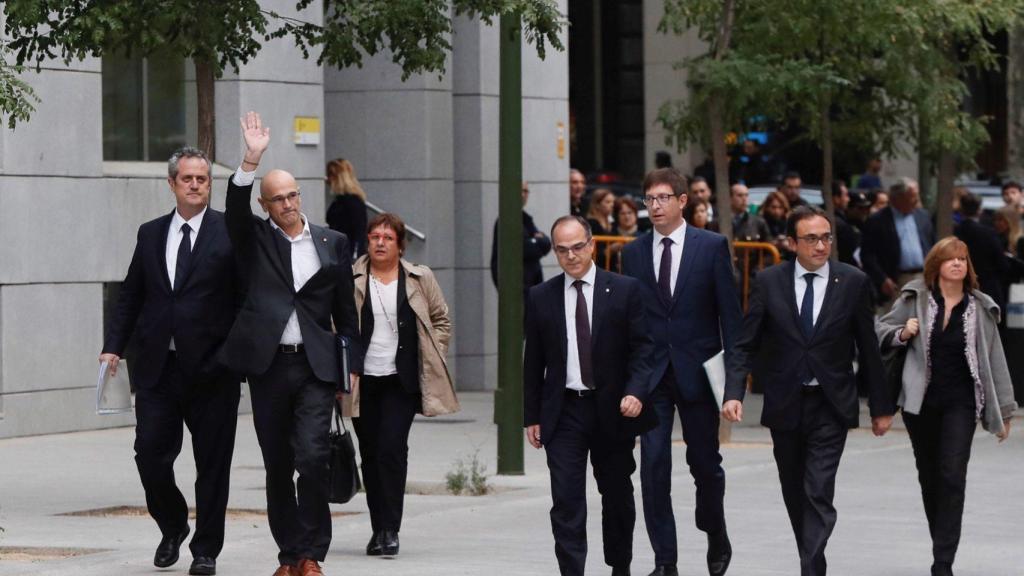 Los exconsejeros catalanes cuando fueron a declarar por primera vez a la Audiencia Nacional por el procés, octubre de 2017.