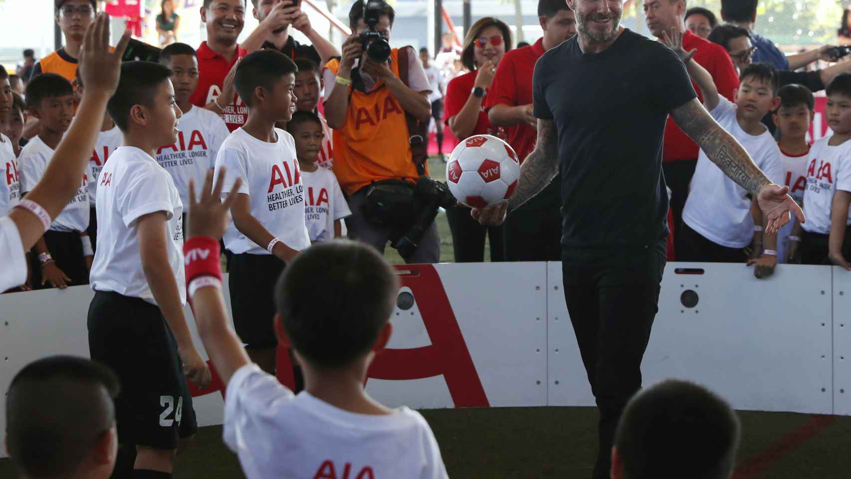 David Beckham visits Bangkok to inspired soccer passion to Thai youth