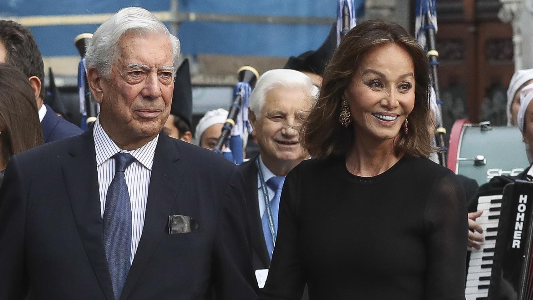 Vargas Llosa y Preysler en los Premios Princesa de Asturias.