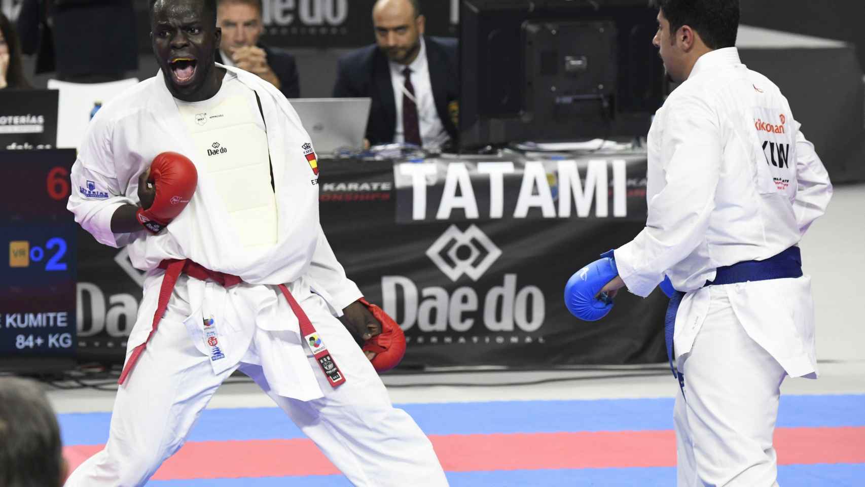 Babacar Seck contra Yousef Mohammad