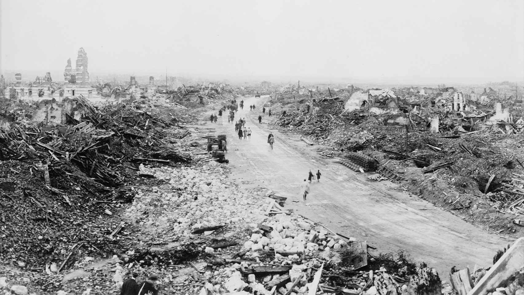 La ciudad de Lens, devastada durante la I Guerra Mundial