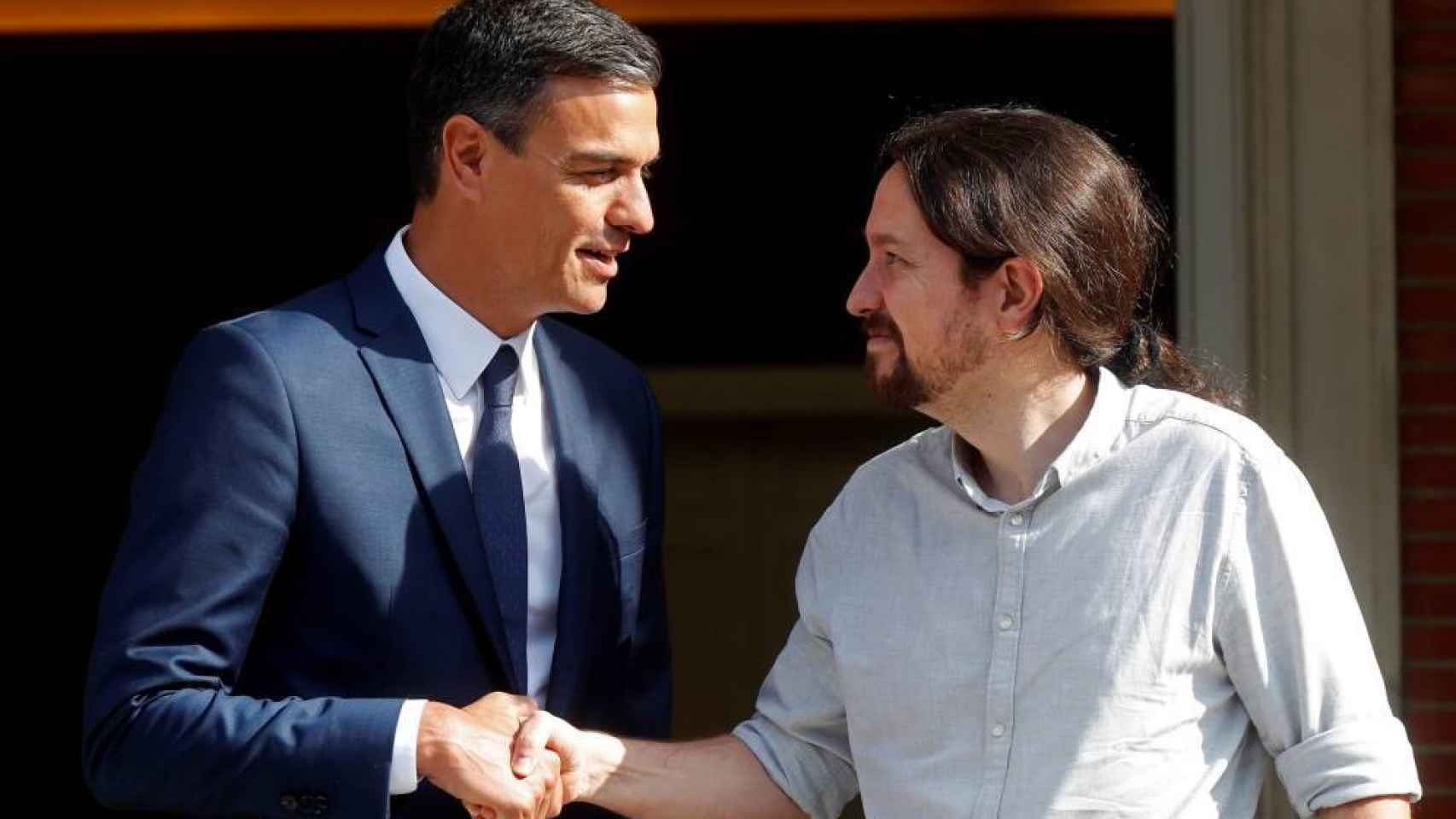 Sánchez e Iglesias, antes de una reunión en Moncloa.