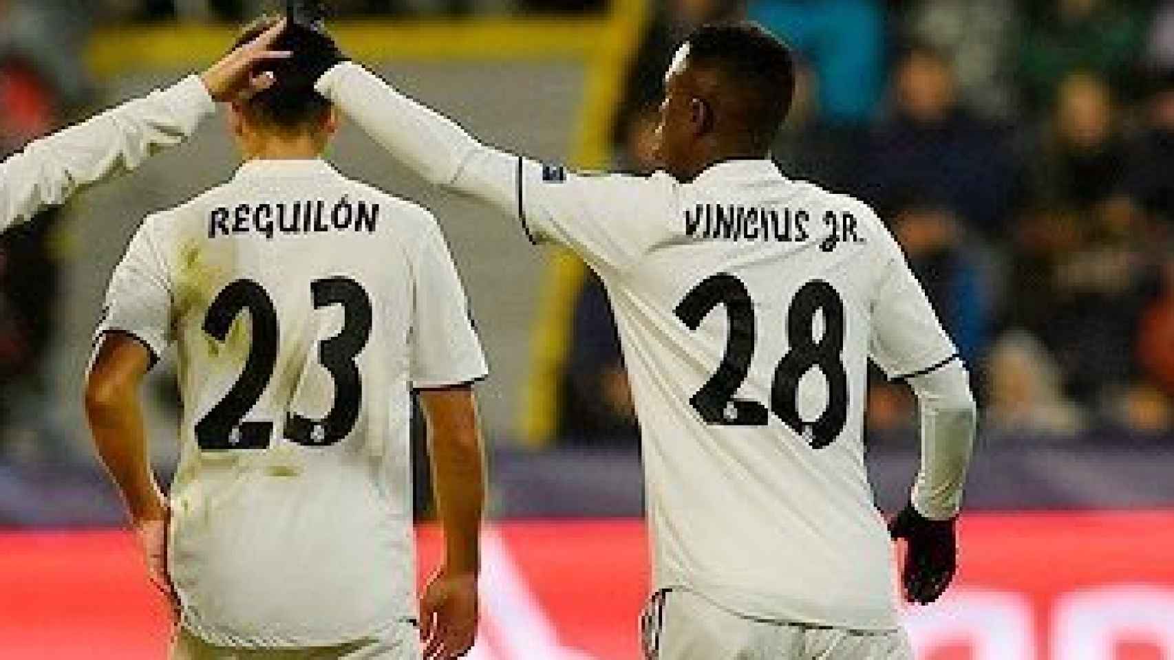 Odriozola, Vinicius y Reguilón celebran un gol. Foto: Twitter (@sergio_regui)