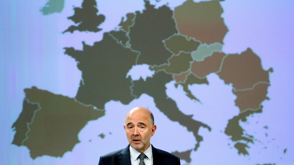 El comisario Moscovici, durante la presentación de las previsiones económicas
