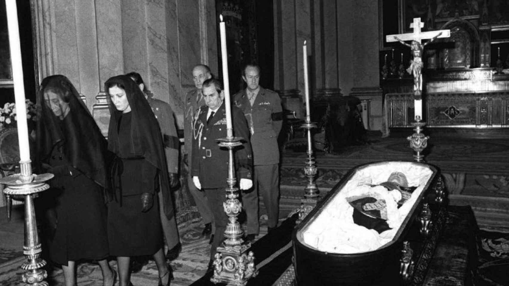 El funeral del dictador en el Valle de los Caídos.