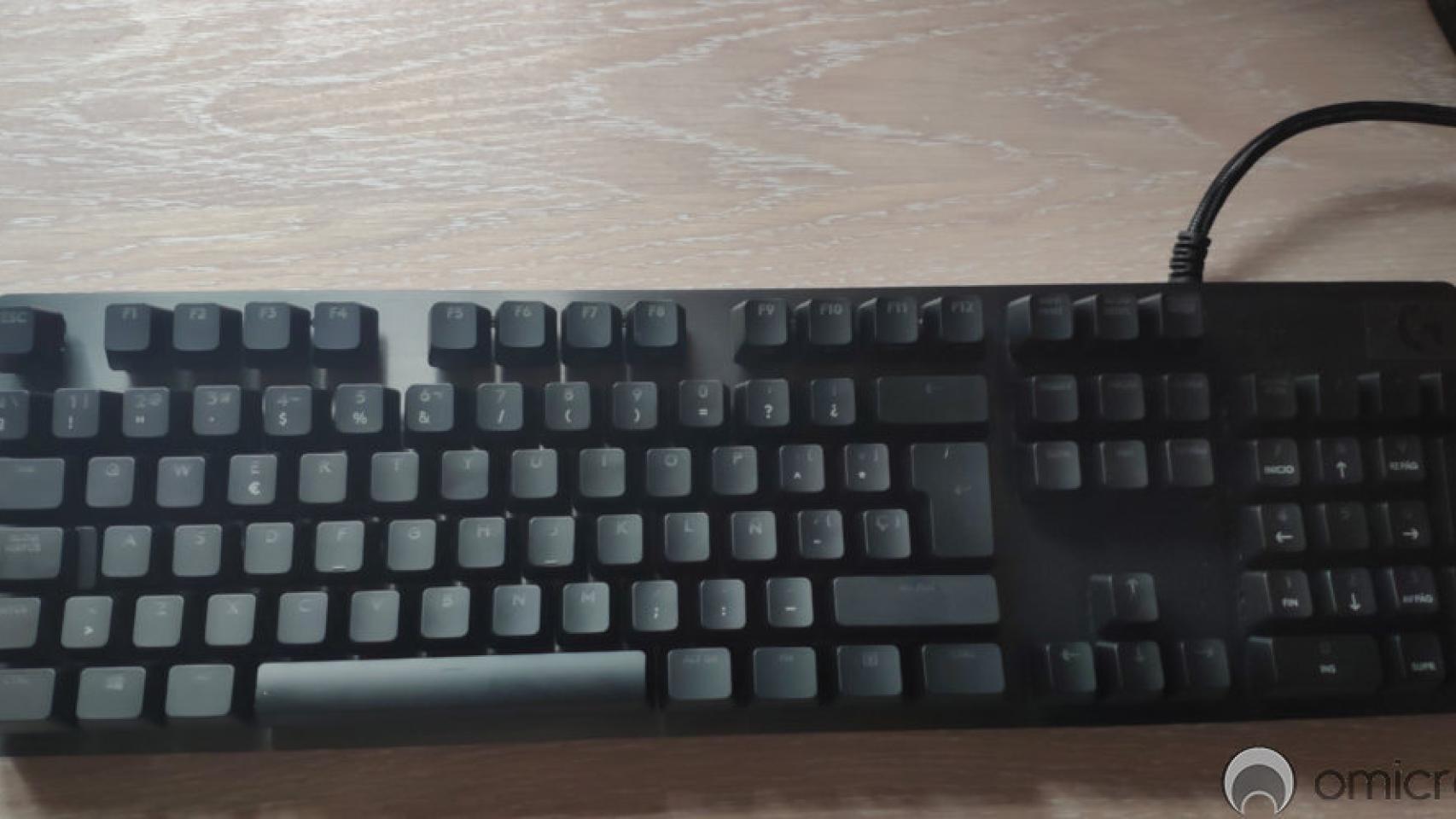 Logitech cheap teclado español