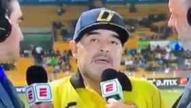 El último show de Maradona: sus evidentes problemas para vocalizar