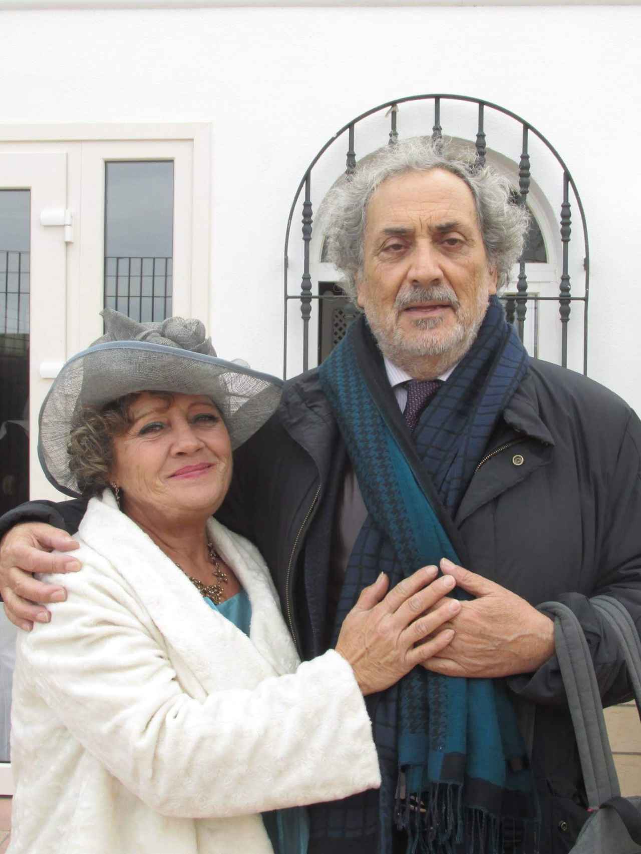 María Antonia junto a José Chamizo, el que fuera Defensor del Pueblo andaluz.
