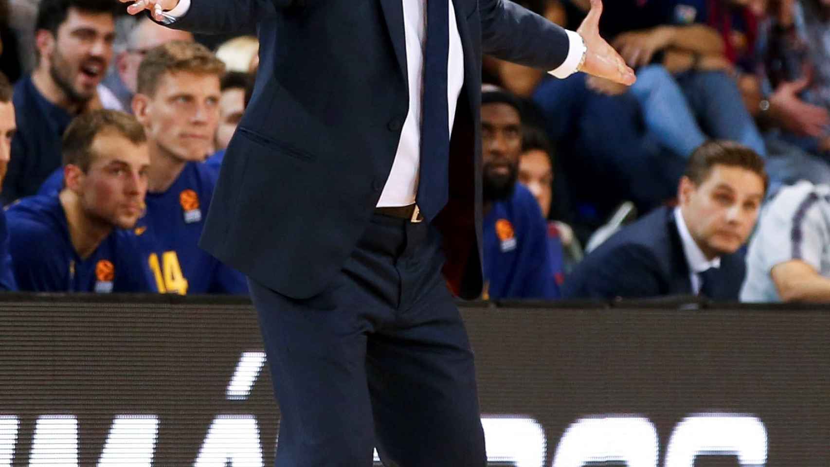 Pesic, entrenador del Barcelona Lassa