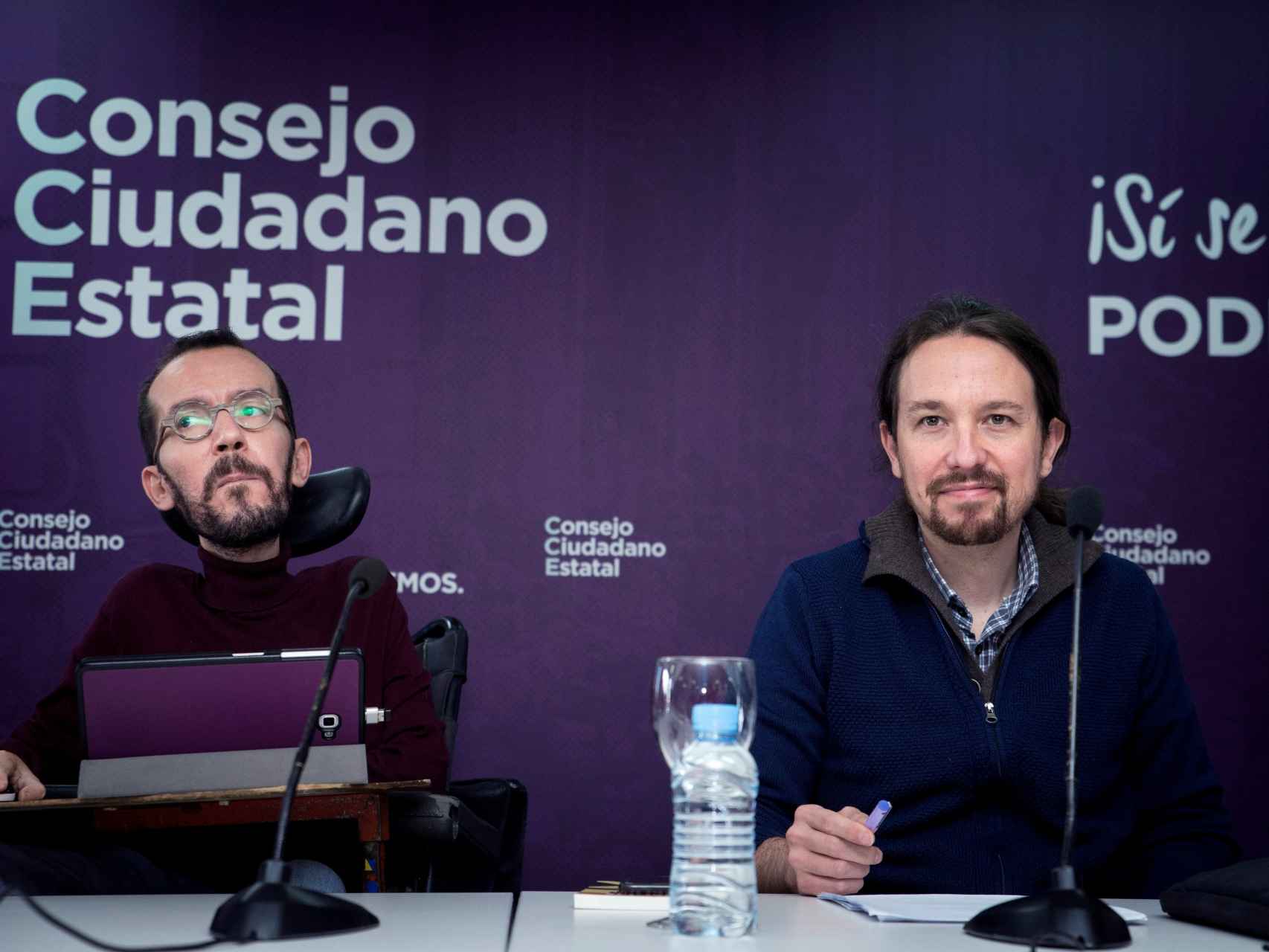 Pablo Echenique y Pablo Iglesias en el Consejo Ciudadano de Podemos.