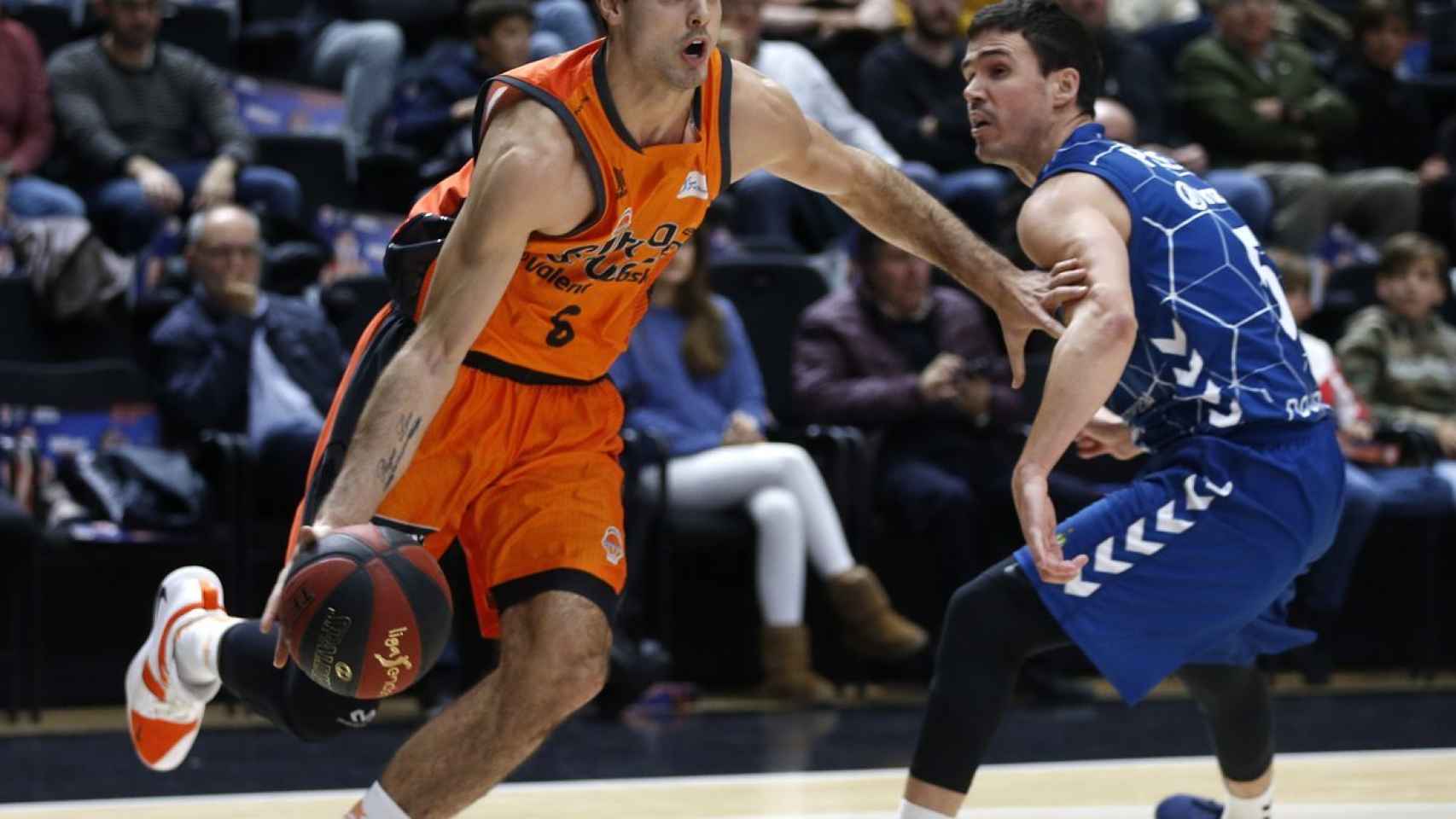 Valencia Basket contra Delteco GBC. Foto: Twitter (@valenciabasket)