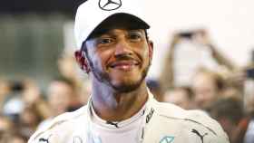 Lewis Hamilton, piloto de Fórmula 1, tras ganar el Gran Premio de Abu Dhabi