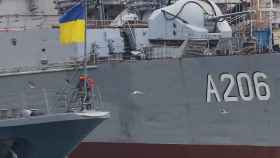 Barcos de guerra de Ucrania atracados en el puerto de Odessa