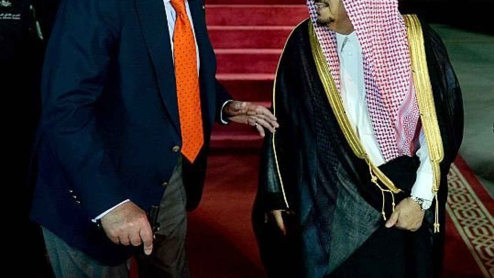 El rey Juan Carlos a su llegada a Riad en Semana Santa.