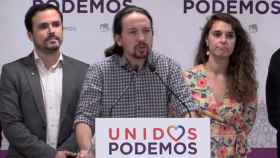 Alberto Garzón, Pablo Iglesias y Noelia Vera, en su comparecencia tras los resultados en Andalucía.
