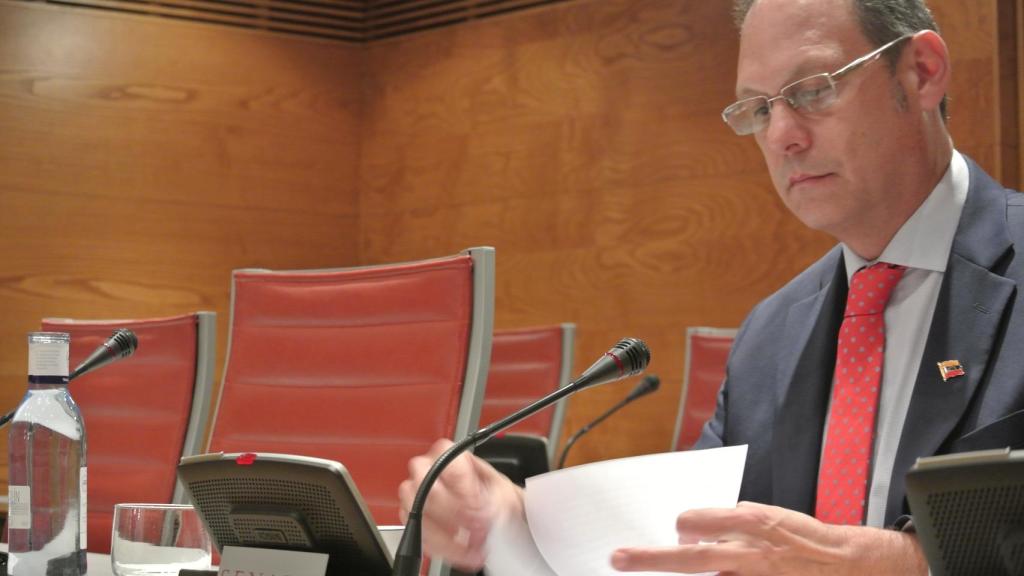 El magistrado Martín Tortabú, en la Comisión de financiación de partidos políticos del Senado.