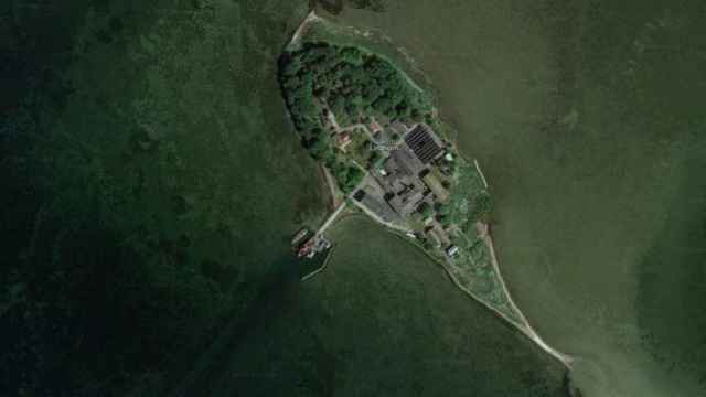 La isla de Lindholm.