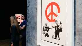 Image: ¿Rebelde o empresario? La obra de Banksy se muestra en España