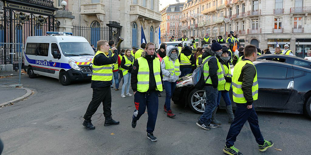 Manifestation du mouvement des gilets jaunes, à Belfort, le 18 novembre 2018.