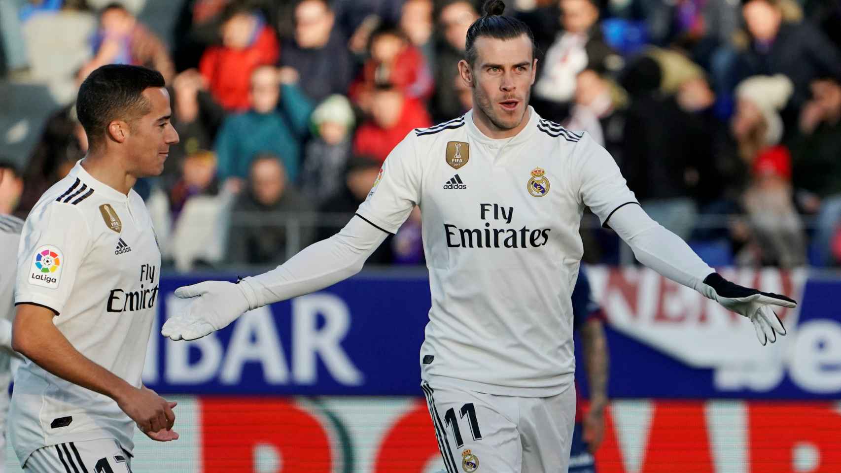 Bale celebra su gol contra el Huesca